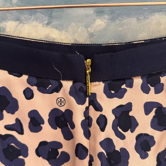 Tory Burch size 0 leopard skirt - Picture 3 of 8